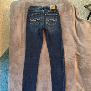 Abercrombie & Finch blue jeans